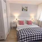 Karmazyn Ubytování v soukromí Miedzyzdroje