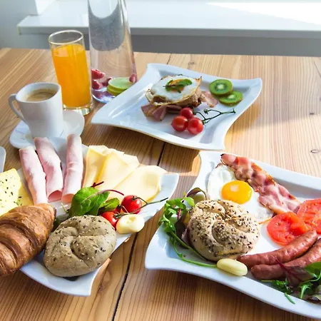 Karmazyn * Międzyzdroje