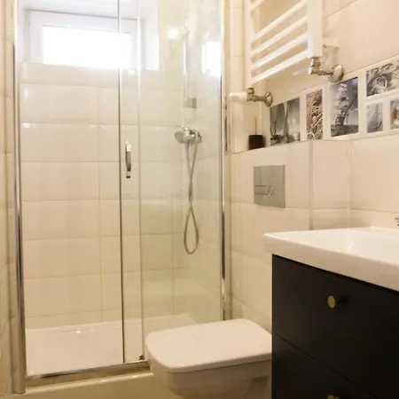 Karmazyn * Międzyzdroje