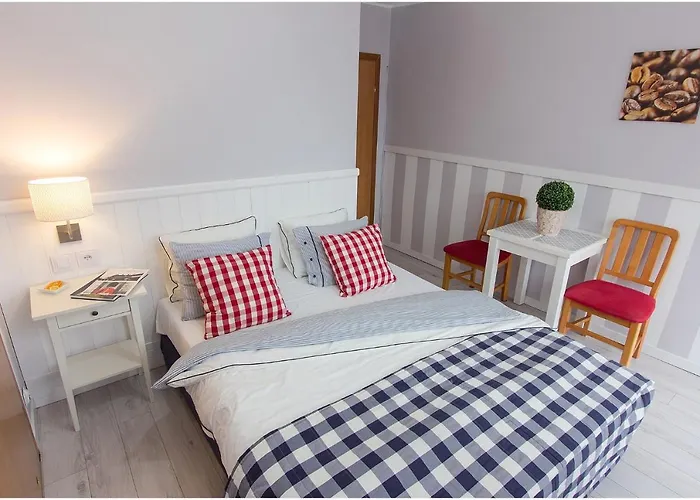 Karmazyn Séjour chez l'habitant *