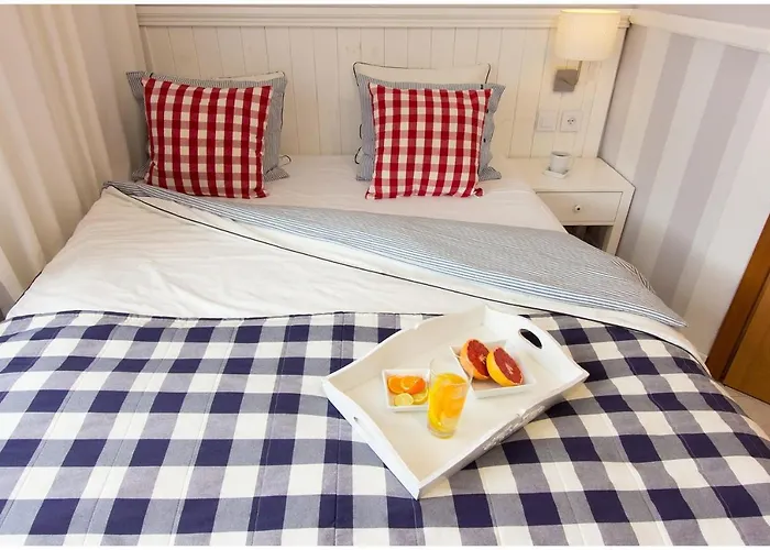 Karmazyn 民宿 米兹多洛杰